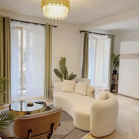 Apartment De Luxe Juste A Cote Des Champs-elysees *